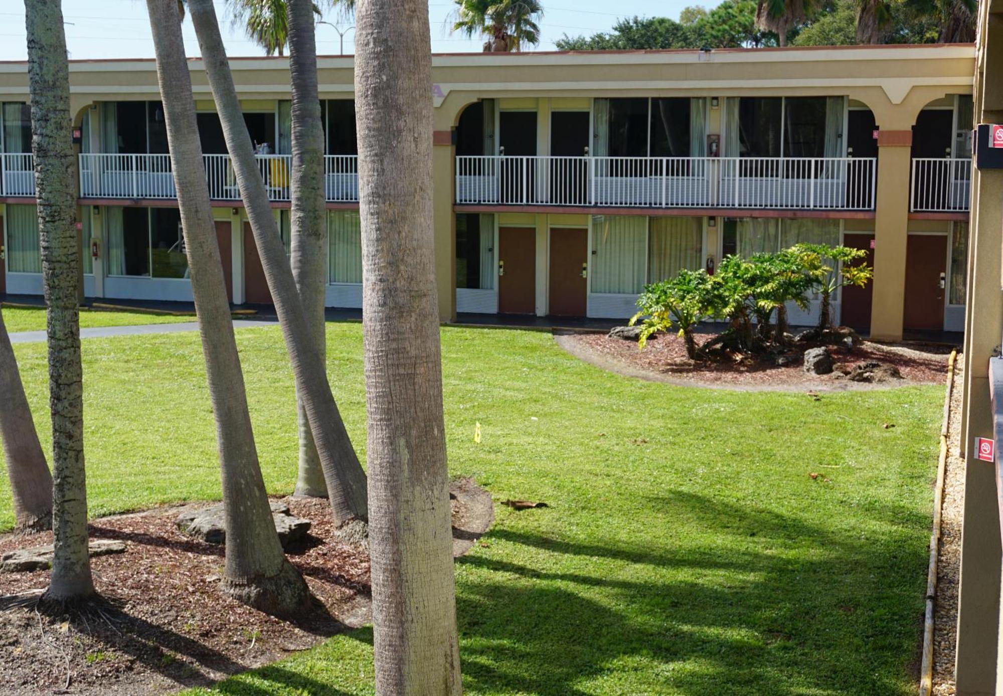 Merritt Island 이코노 로지 포트 카나베랄 지역 빌라 외부 사진