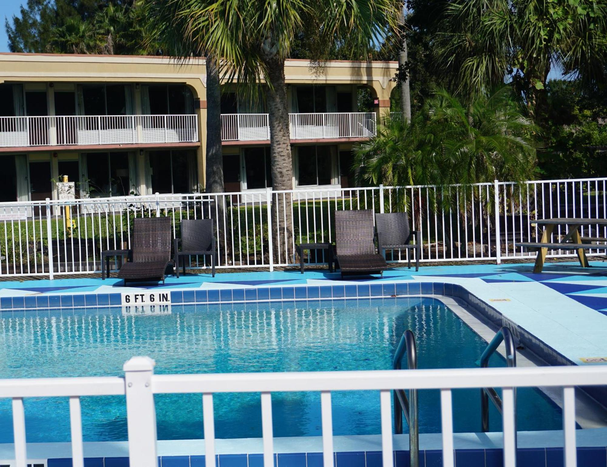 Merritt Island 이코노 로지 포트 카나베랄 지역 빌라 외부 사진